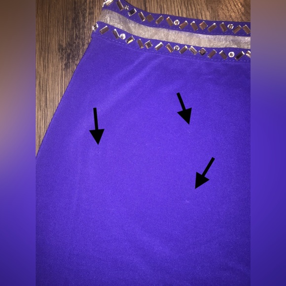 Juniorโs Two Piece Formal Dress Size 1 - Picture 12 of 12